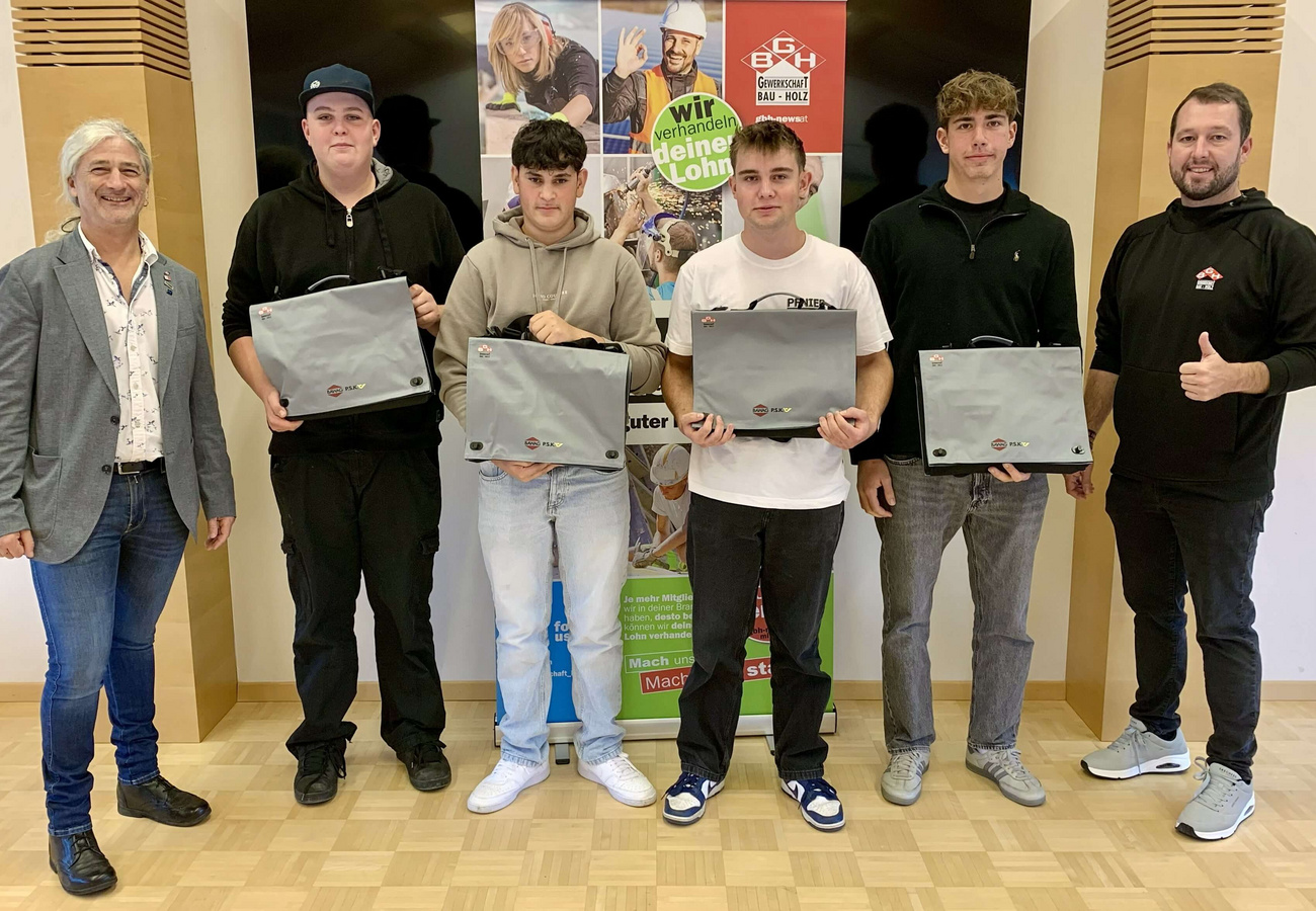 Neuer Jugendvertrauensrat gewählt Neuer Jugendvertrauensrat gewählt